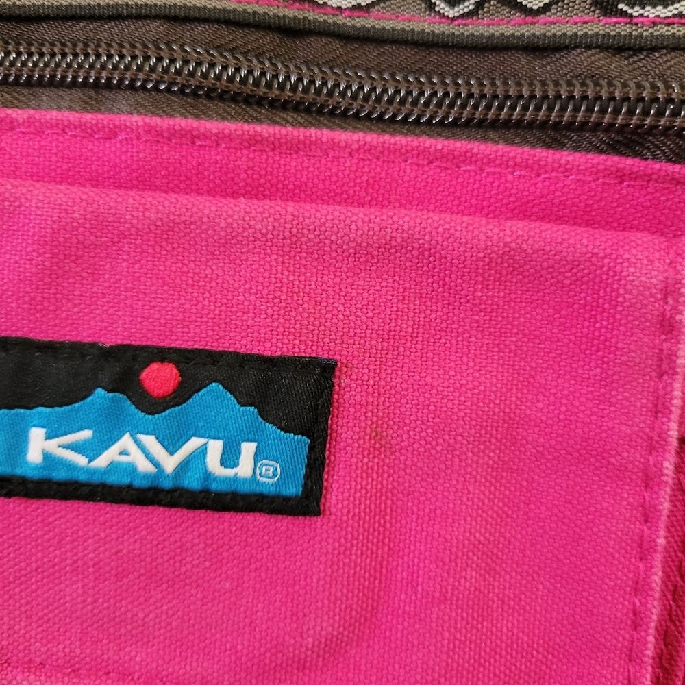 KAVU Keeper Crossbody Bag Pink Hands Free Purse - Picture 11 of 13